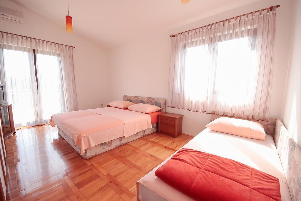 Apartments Skelin Vodice Pokoj fotografie